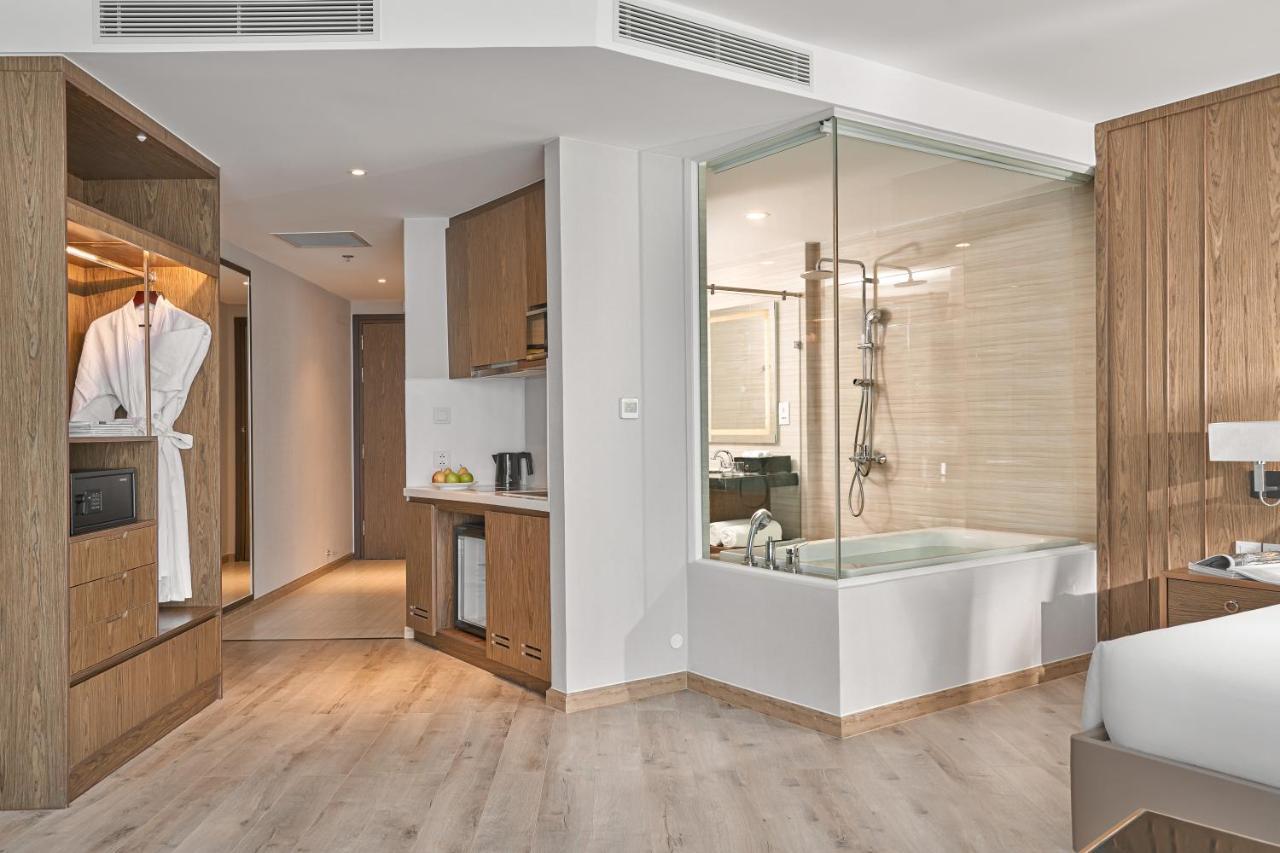 Capital Beachfront Нячанг Экстерьер фото